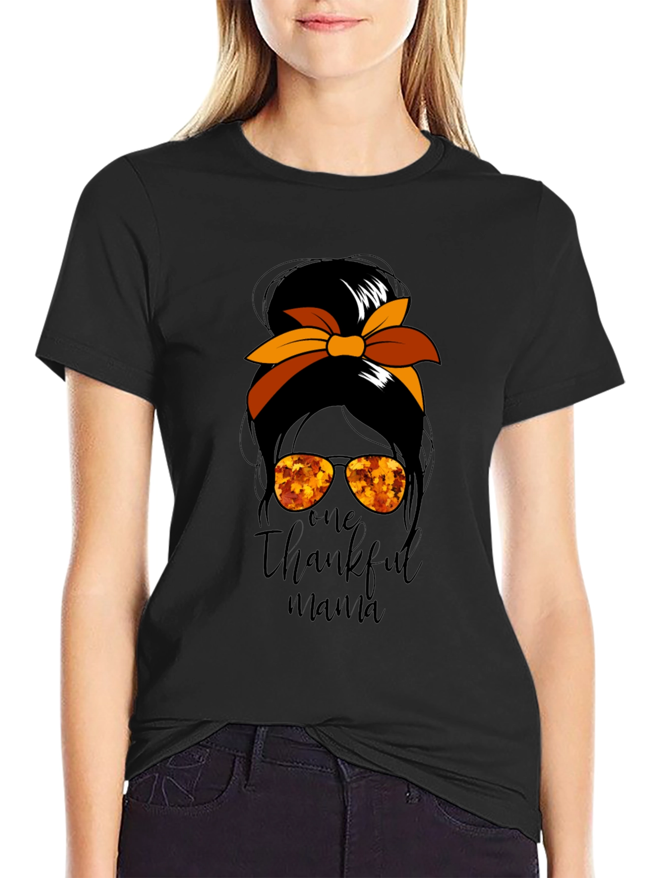 One Thankful Mama Messy Bun Thanksgiving T-Shirt